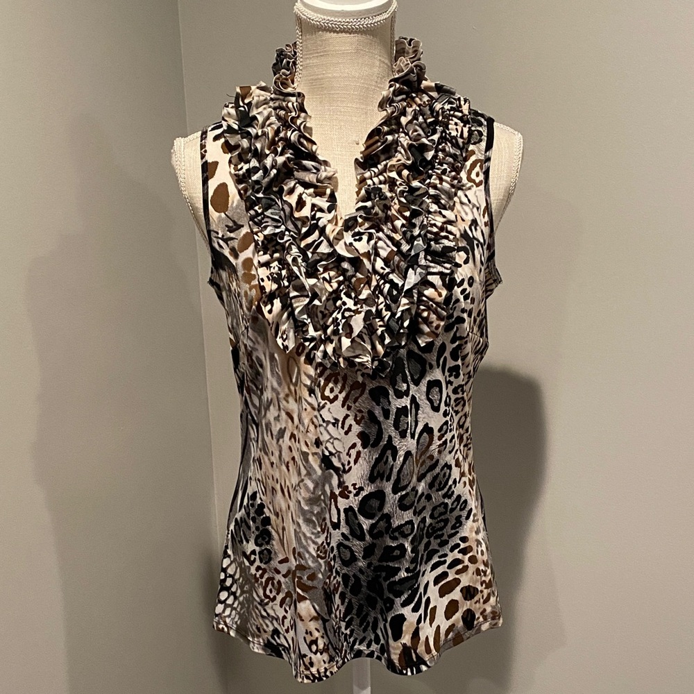 Milano Dress Blouse Size: M